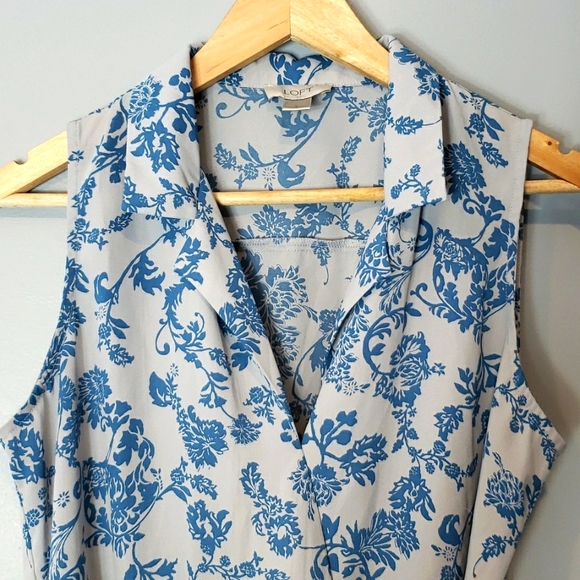 Loft Gray Blue Tie Hem Blouse Floral Small - Picture 4 of 7
